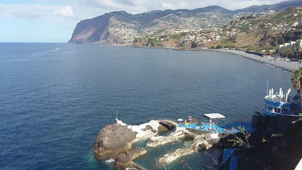 Bright Studio Apartment Funchal   Funchal (Madeira)