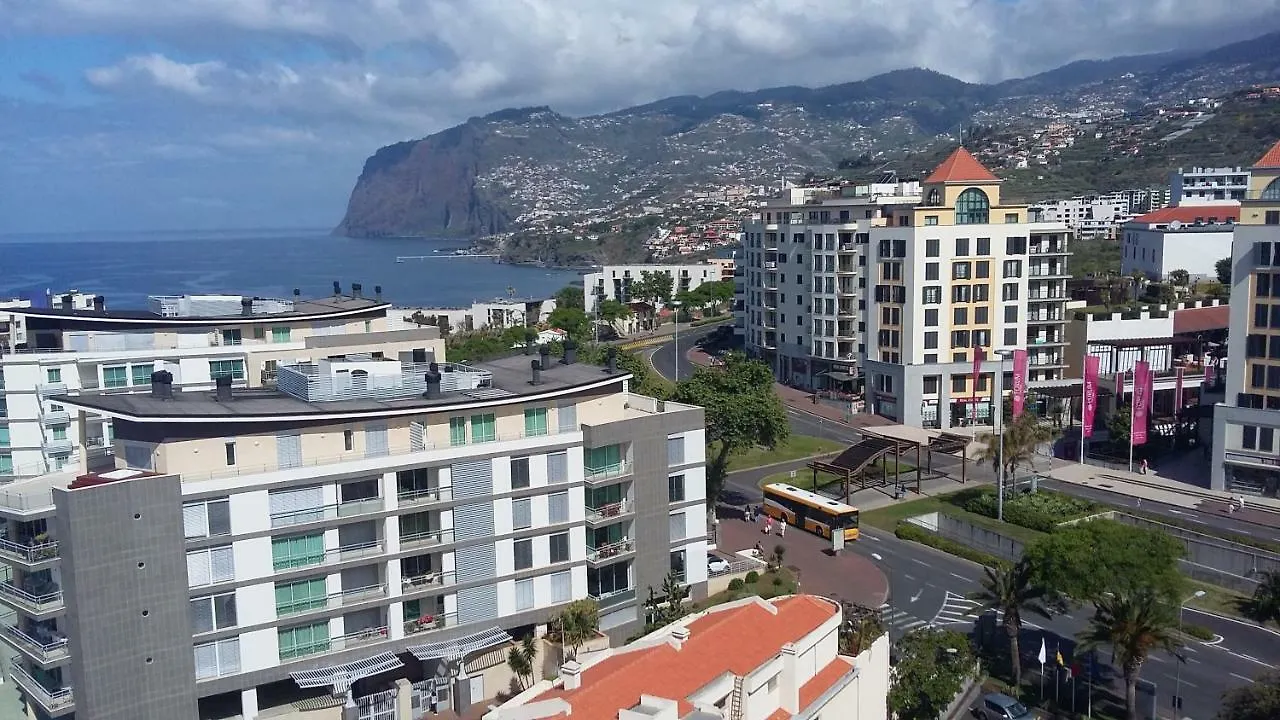 Bright Studio Apartment Funchal   Funchal (Madeira)